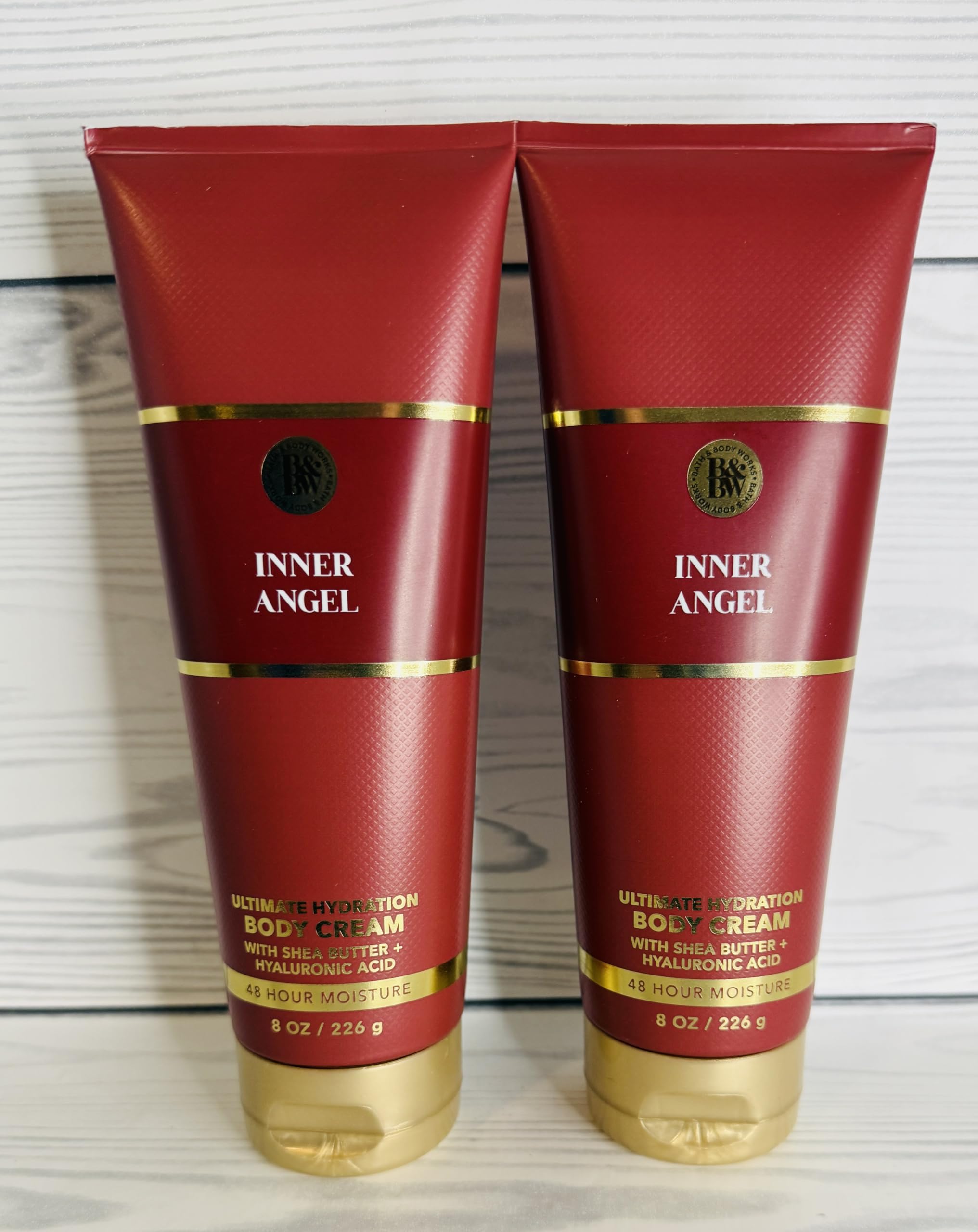 Bath & Body Works Inner Angel cream texture close-up highlights rich, comforting feel for dry skin.
