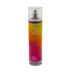 Cream texture on skin showing long-lasting hydration and softness.
