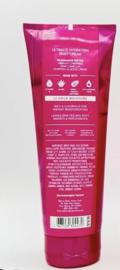 Bath & Body Works Perfect in Pink bottle-front display showing rich lather and fragrance