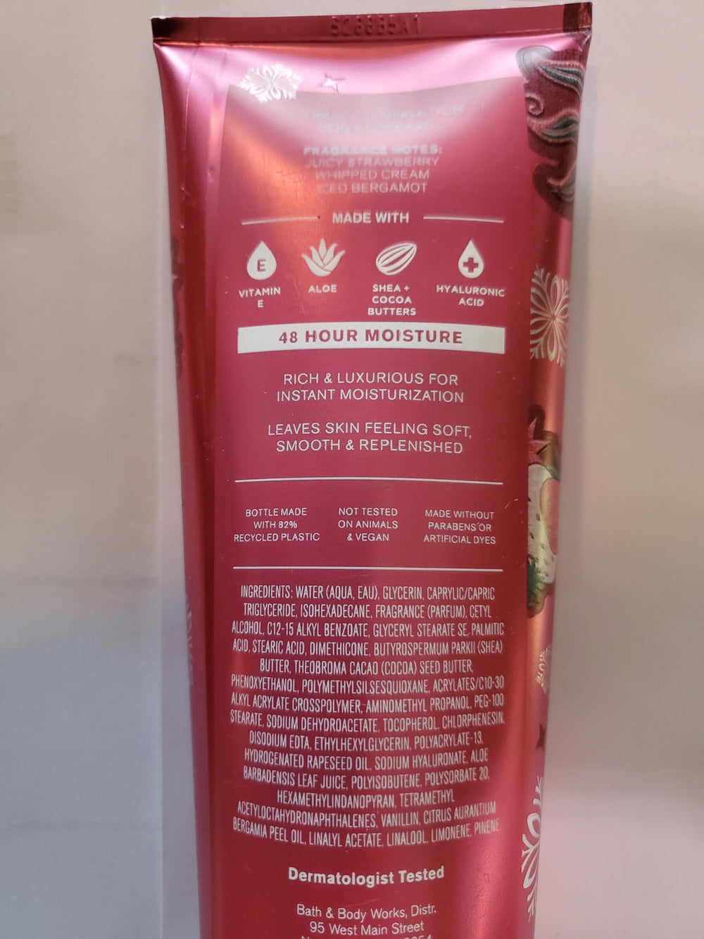 Bath & Body Works Strawberry Snowflakes packaging; seasonal design adds festive shelf appeal.
