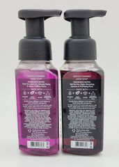 Bath & Body Works Vampire Blood hand soap bottle with red berries and moisturizing formula.