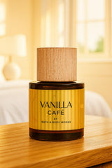 Bath & Body Works Vanilla Café gift packaging, ideal for gifting.