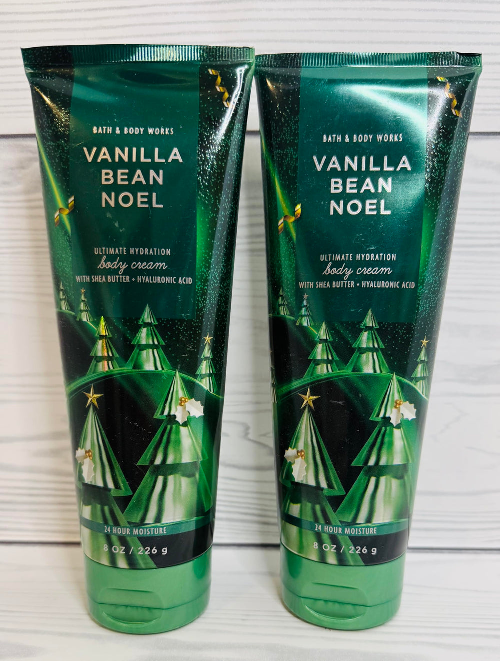 Packaging shot of Vanilla Bean Noel 2-pack highlighting seasonal design.