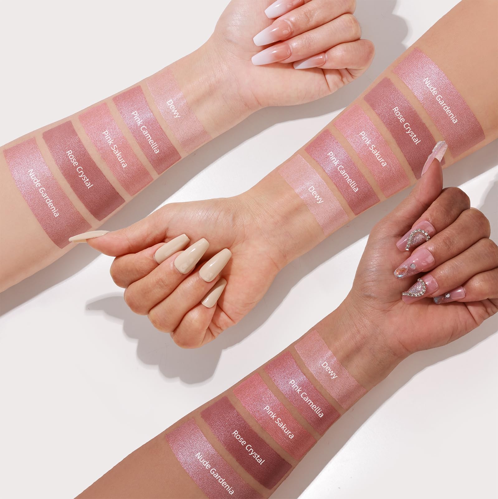 Bayfree blush brush set close-up emphasizes soft bristles for seamless blending.