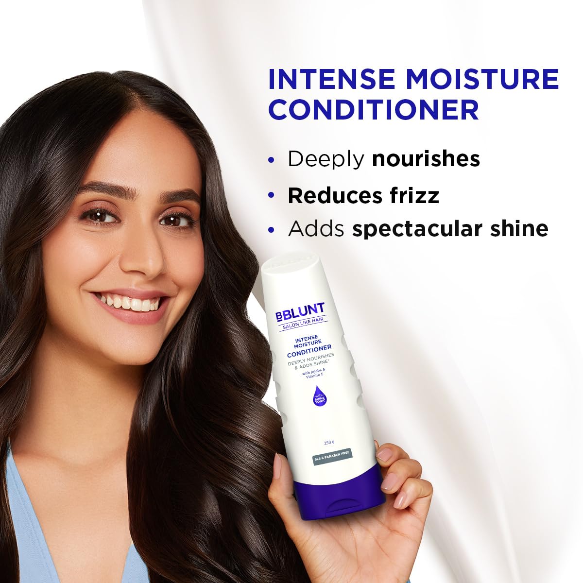BBLUNT Shampoo foam ready to cleanse and refresh hair