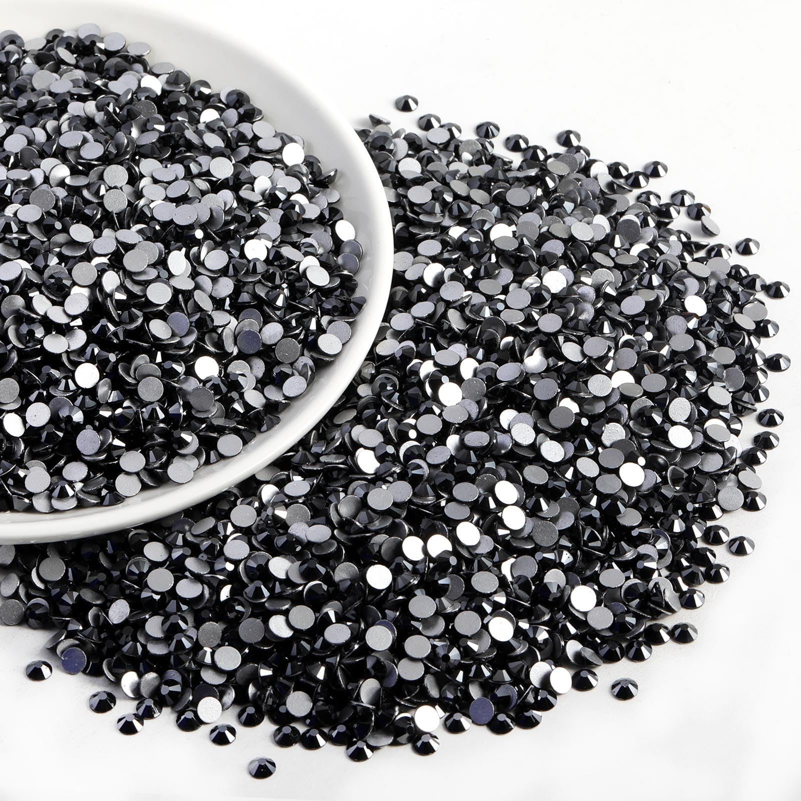 Beadsland rhinestones suitable for crafts and DIY home decor projects.
