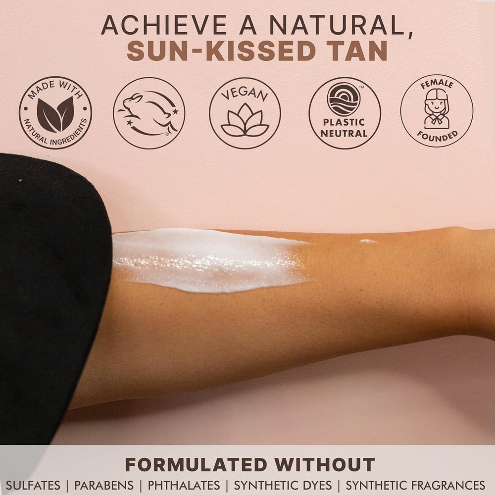Beauty by Earth face mitt for precise, gentle tanning on the face.