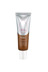 Beautyblender Bounce foundation bottle showcasing a natural matte finish for everyday wear