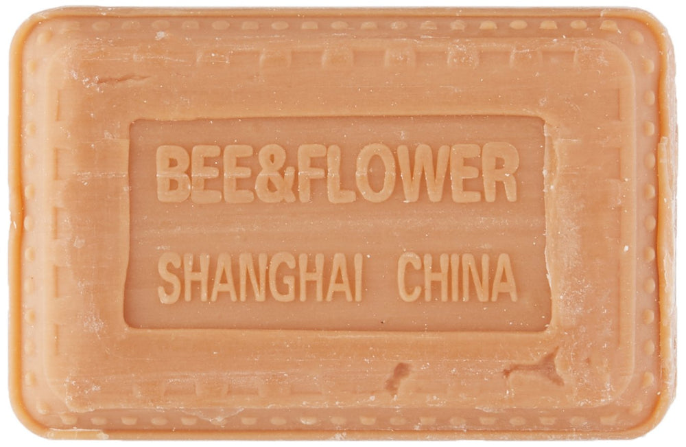 Bee & Flower sandalwood soap natural packaging display suitable for gifting.