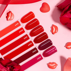 Beetles Red Gel Nail Polish Set 15ml bottles close-up highlights large capacity for multiple manicures.