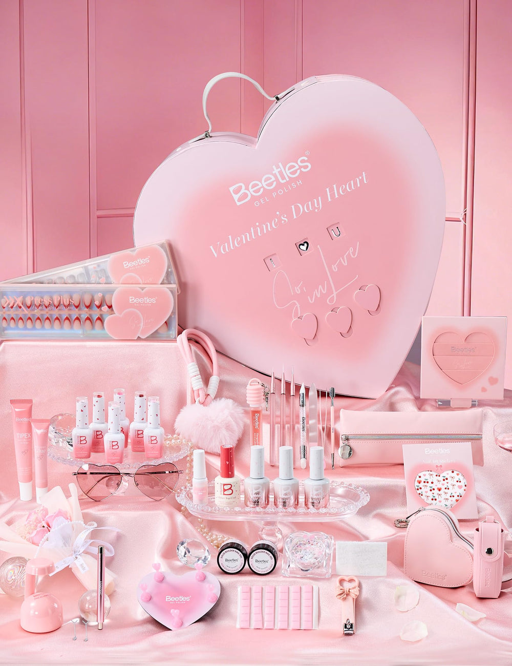 Beetles So In Love rose box showcasing premium Valentine gift packaging