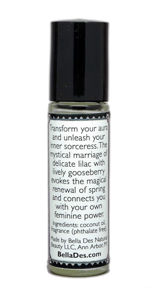 BELLA DES NATURAL BEAUTY glass perfume bottle with roll-on wand for precise application.