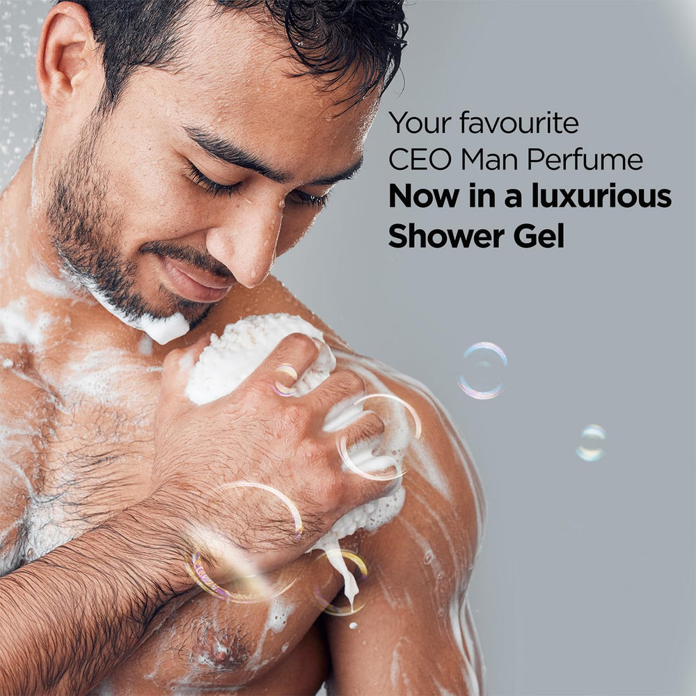 Bella Vita Luxury CEO Man rich foam on skin for a deep cleanse.