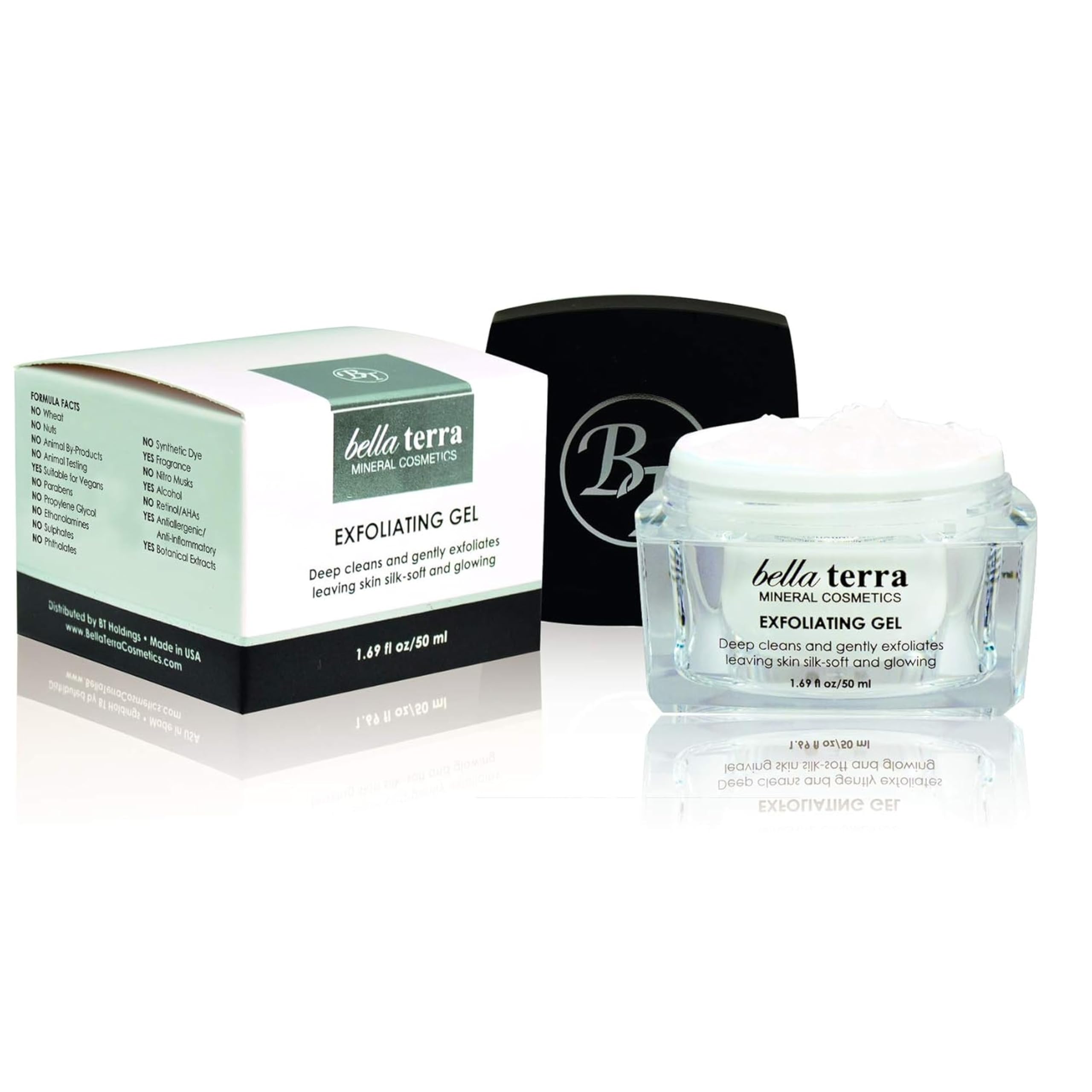 Bellaterra Cosmetics Mineral Exfoliating Gel uses a mineral-based formula to lift buildup gently.