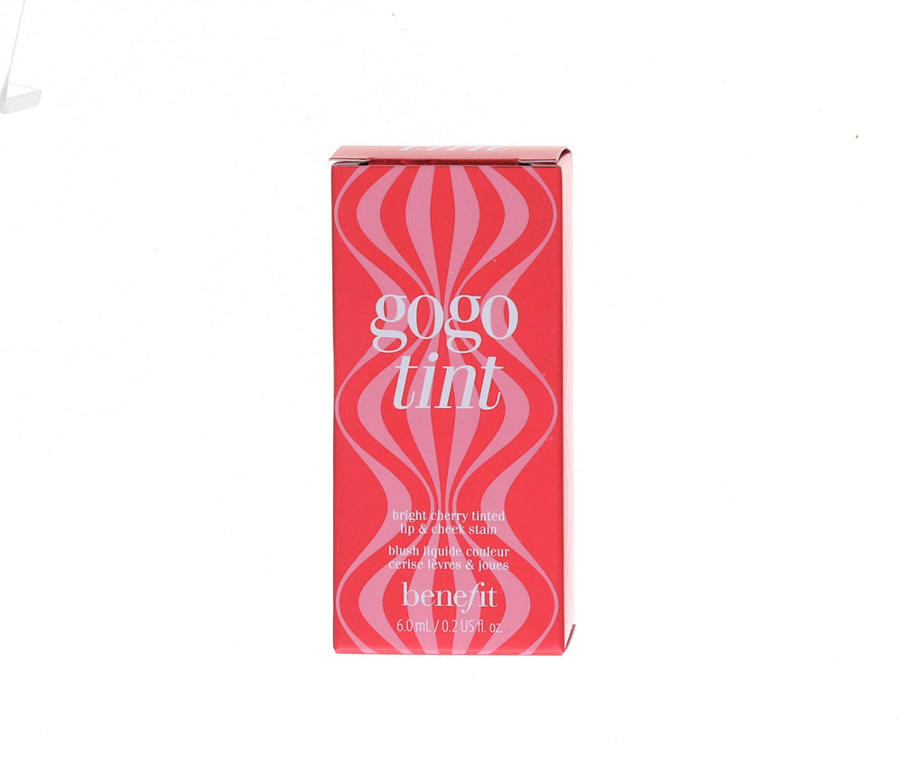 Benefit Gogo Tint doe-foot applicator applying precise lip and cheek tint
