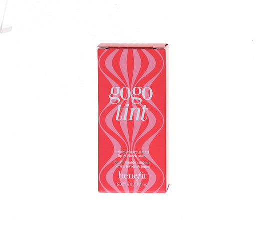 Benefit Gogo Tint doe-foot applicator applying precise lip and cheek tint