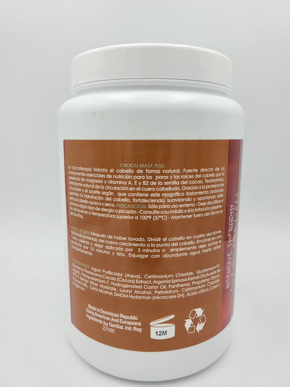 Bergotti G Ma Golez Intensive Theraphy Choco Mask Plus open jar shows spa-like hydration for hair.