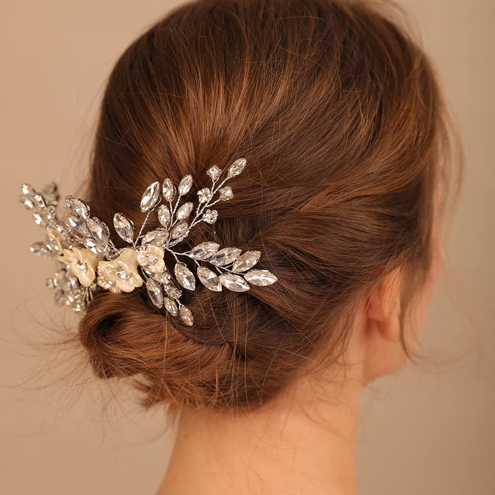 BERYUAN handmade hair comb showing delicate craftsmanship and durable shine