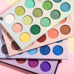 BestLand shadows can be applied dry or wet for versatile intensity.