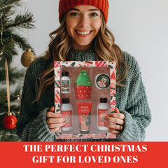 BFFLOVE festively themed tree towel adds seasonal charm.