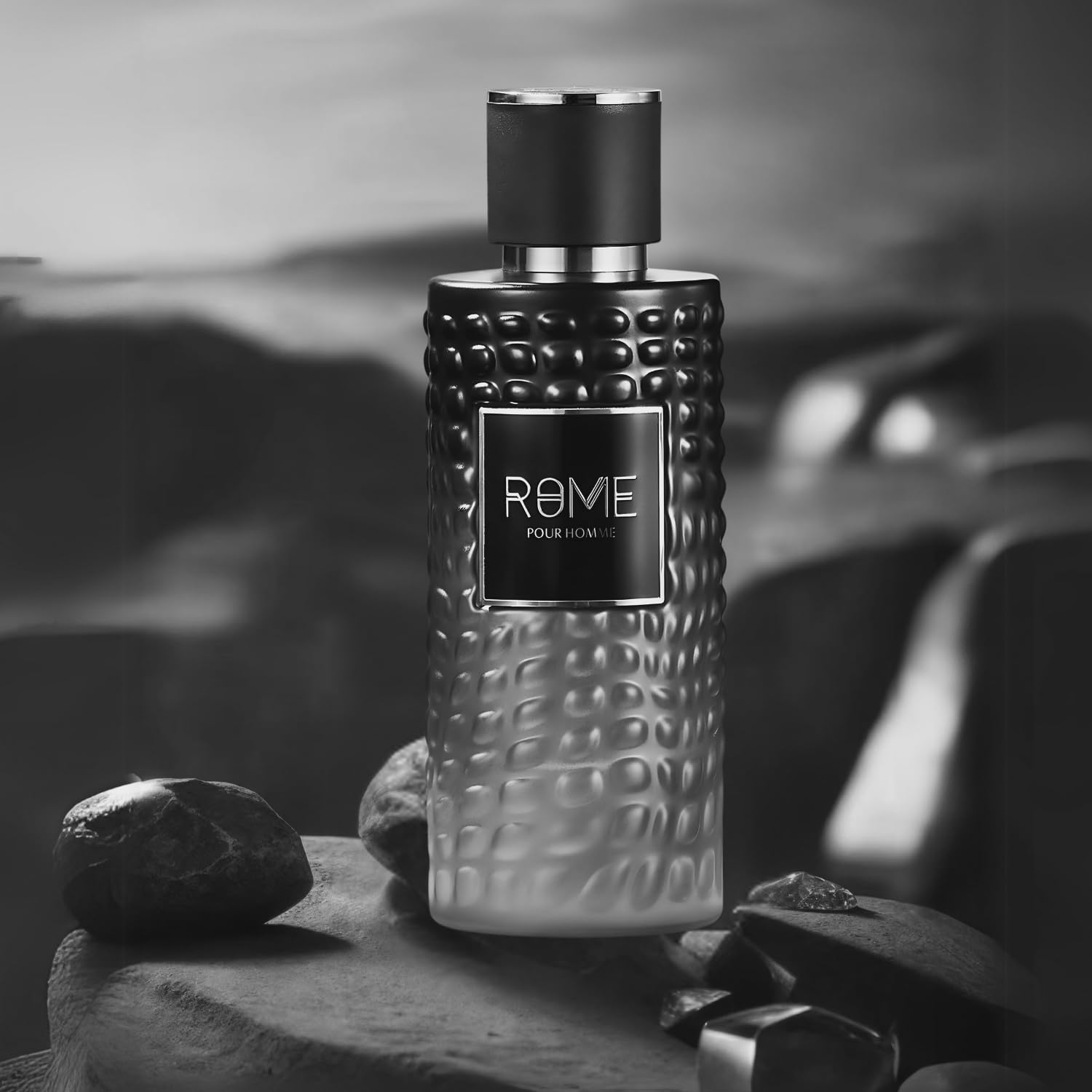 Bharara Rome Pour Homme packaging signals luxury and refinement.