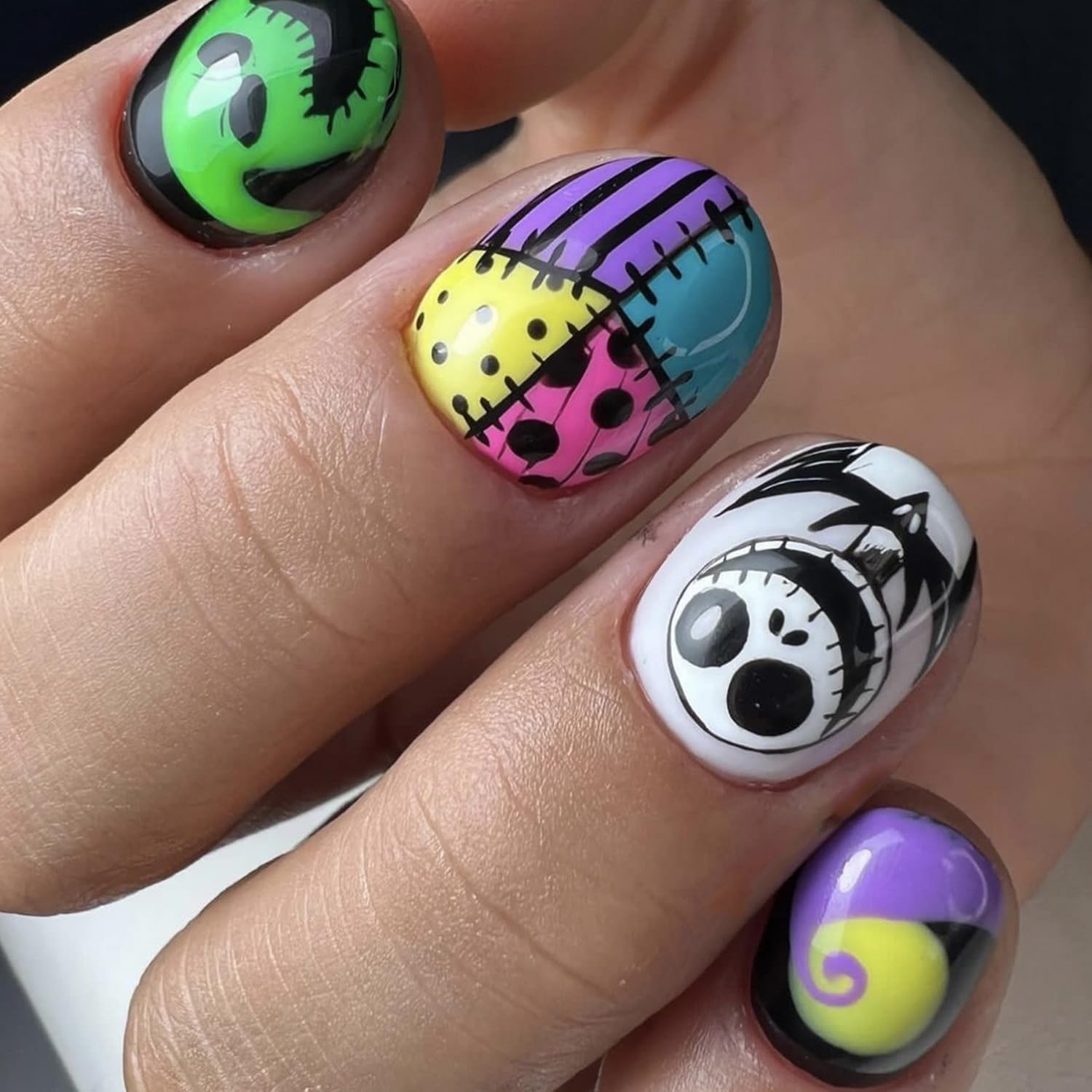 BHOOKA full-cover square nails deliver seamless salon-like finish.