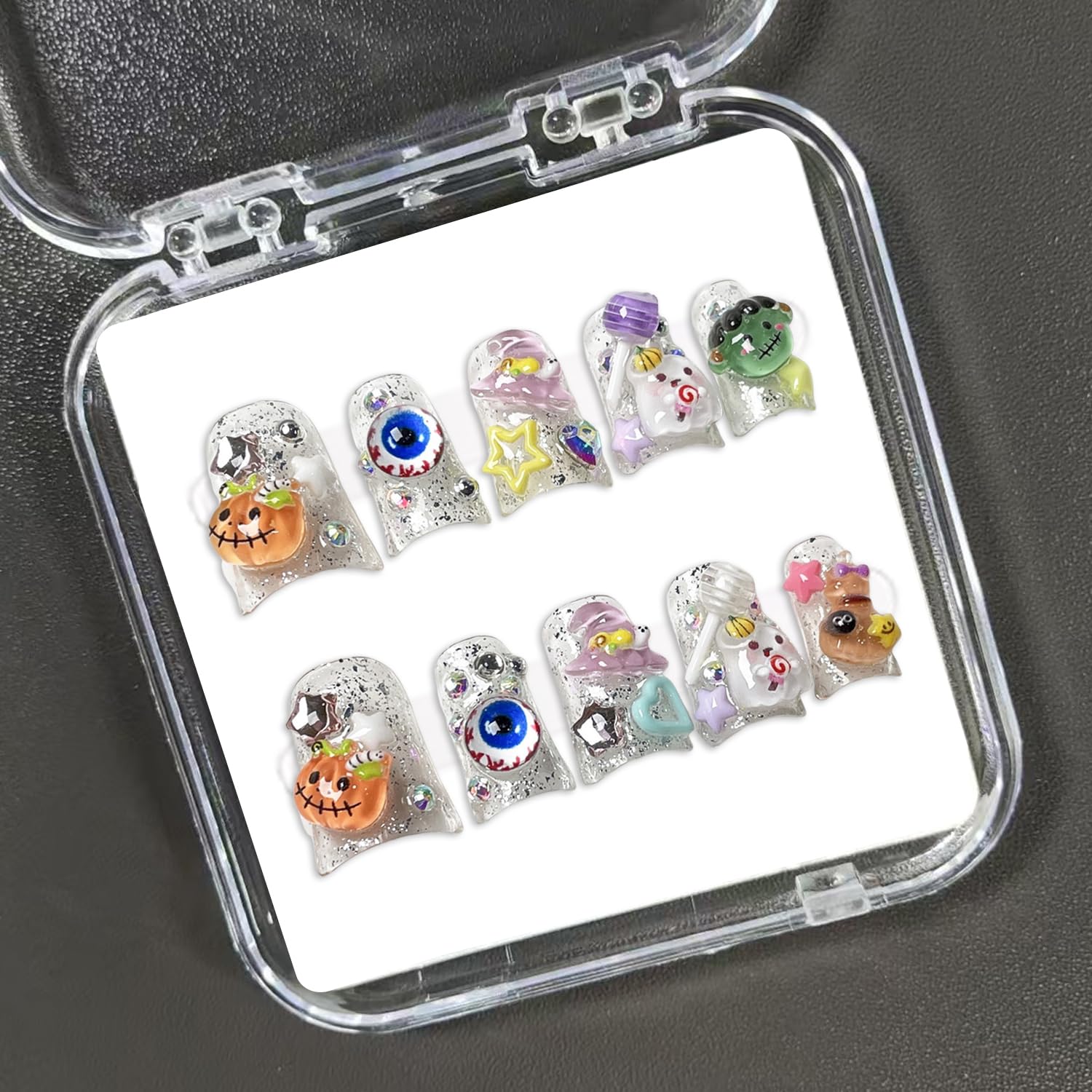 BHOOKA short duck nails glossy white for a sleek, comfortable, quick manicure.