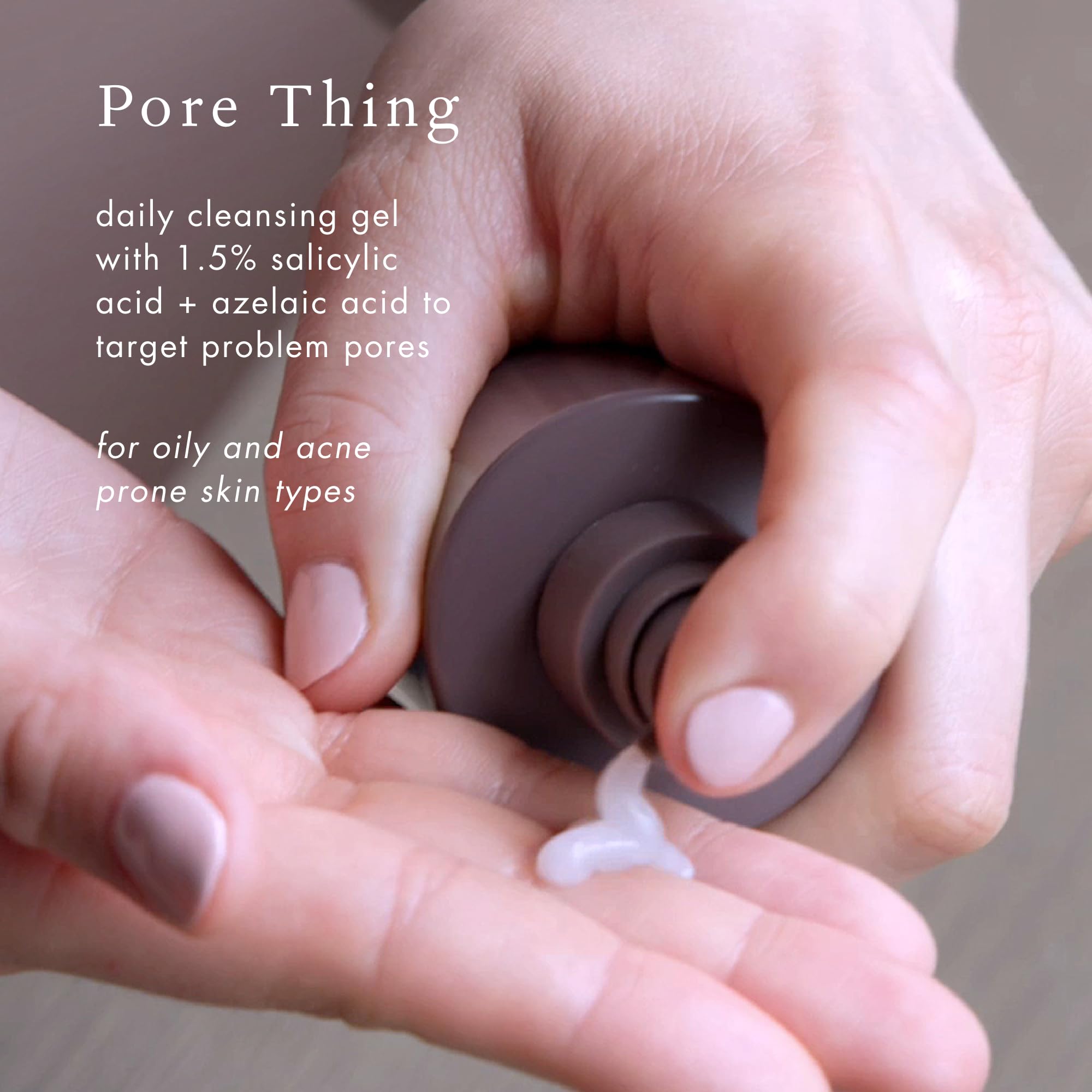 Azelaic acid in Bioelements Pore Thing gently exfoliates skin