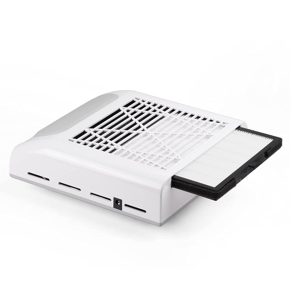 Biutee Nail Vacuum suited to salon workflows, reducing airborne dust during filing.