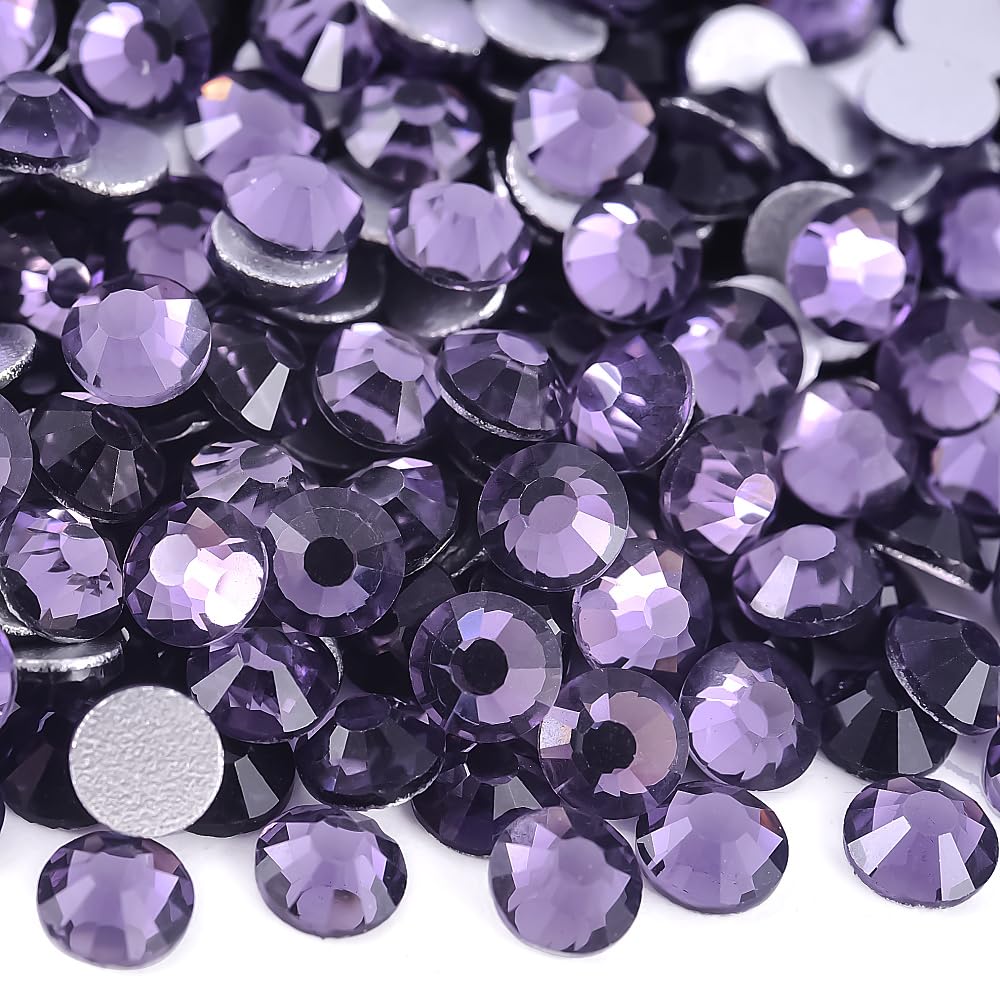 BLINGINBOX glass rhinestones deliver high shine for clothing and accessories.