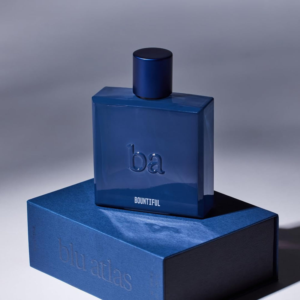 Blu Atlas Bountiful top notes of bergamot and lemon for a bright opening.
