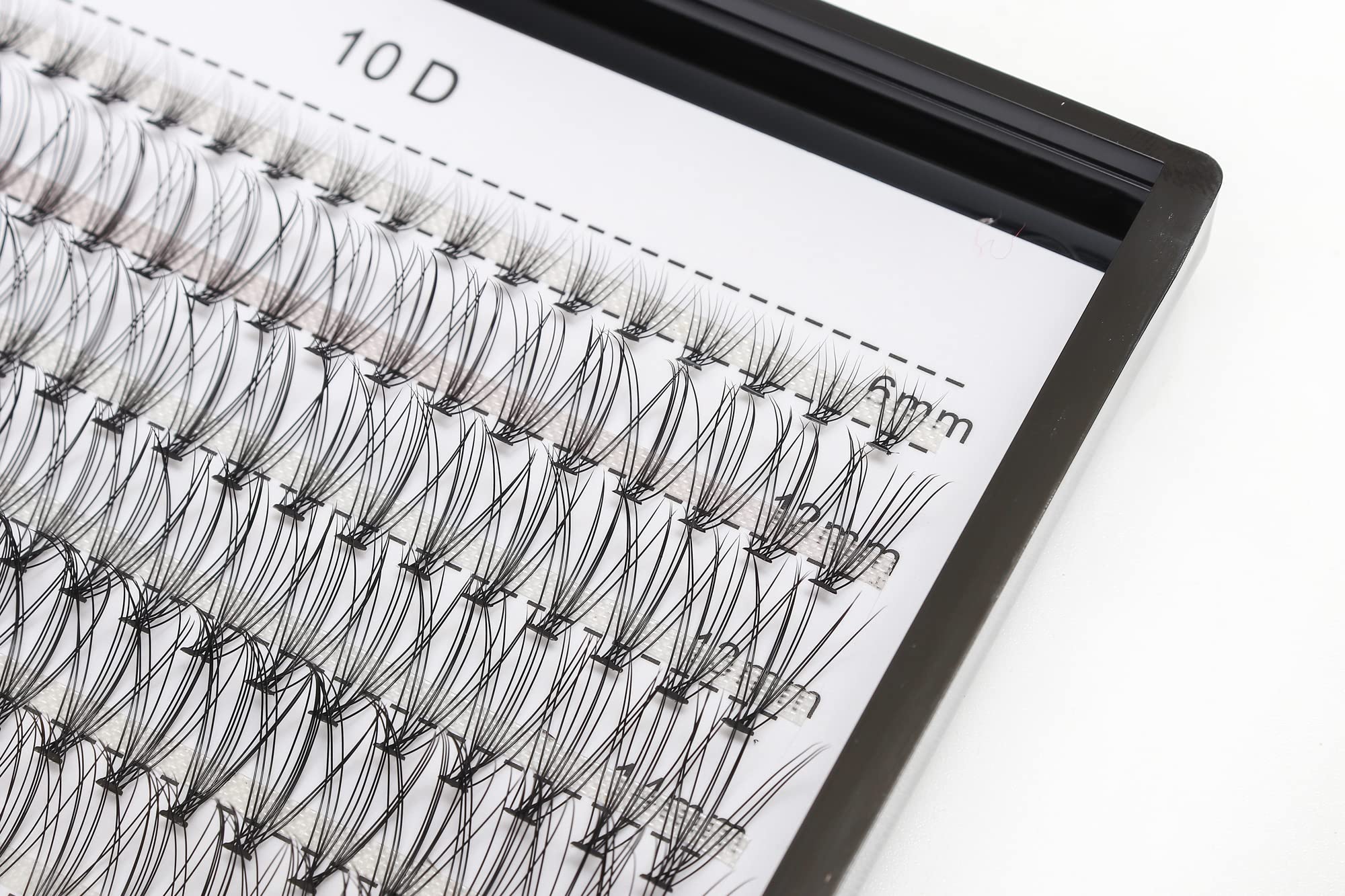 Bodermincer mixed-length trays enable versatile lash designs.