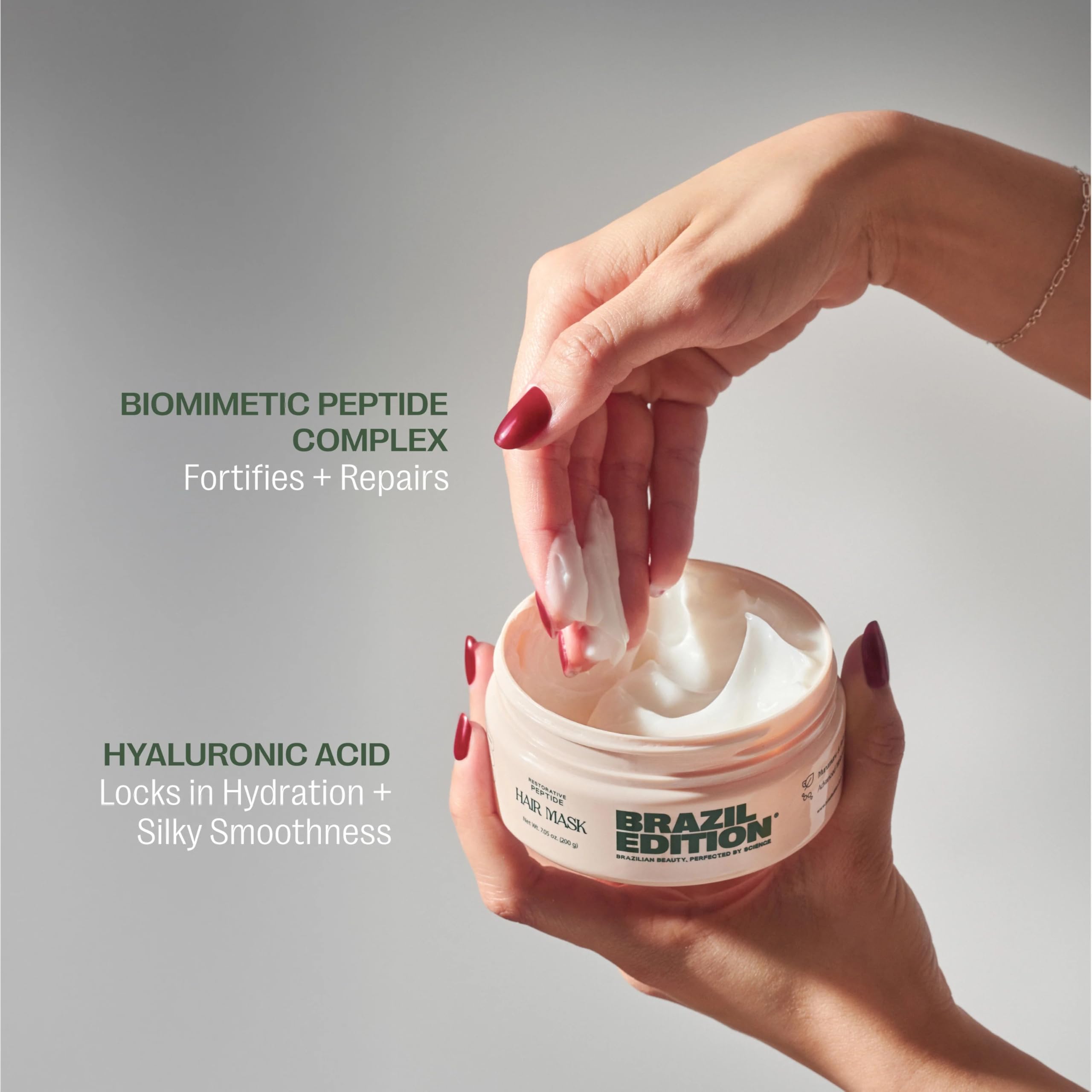 BRAZIL EDITION combines murumuru and babassu butters for frizz control and softness.