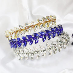 Brihasory green rhinestone details catch light beautifully.
