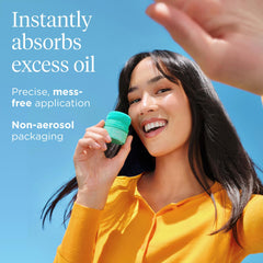 Briogeo Style & Treat Dry Shampoo Puff copper peptides support scalp vitality.