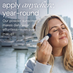Brush On Block translucent sunscreen powder blends smoothly with natural skin tone.
