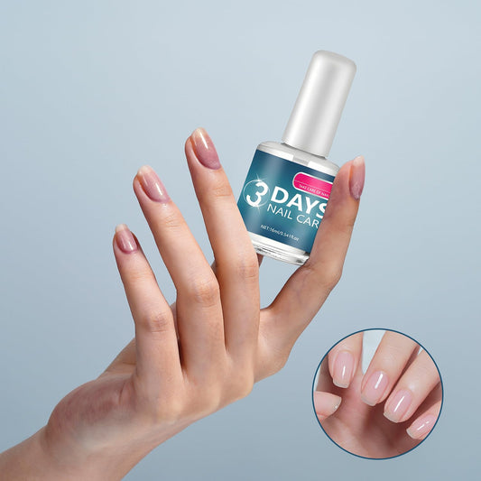 BSphinx keratin amino acid formula application on nails.
