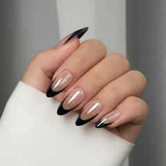 BTArtbox Chrome glaze finish detail on nails adds durable, eye-catching shine.