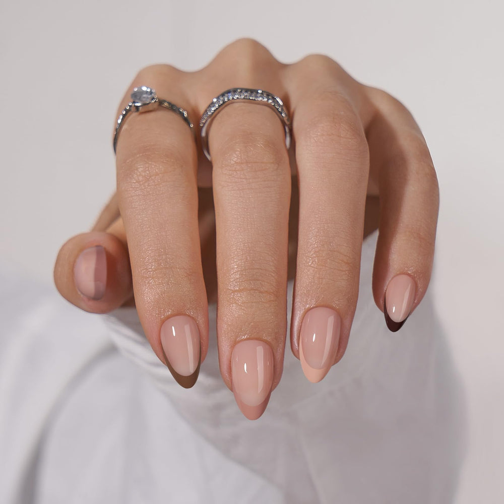 BTArtbox French Tip press-on nails in short almond shape for instant salon-glam