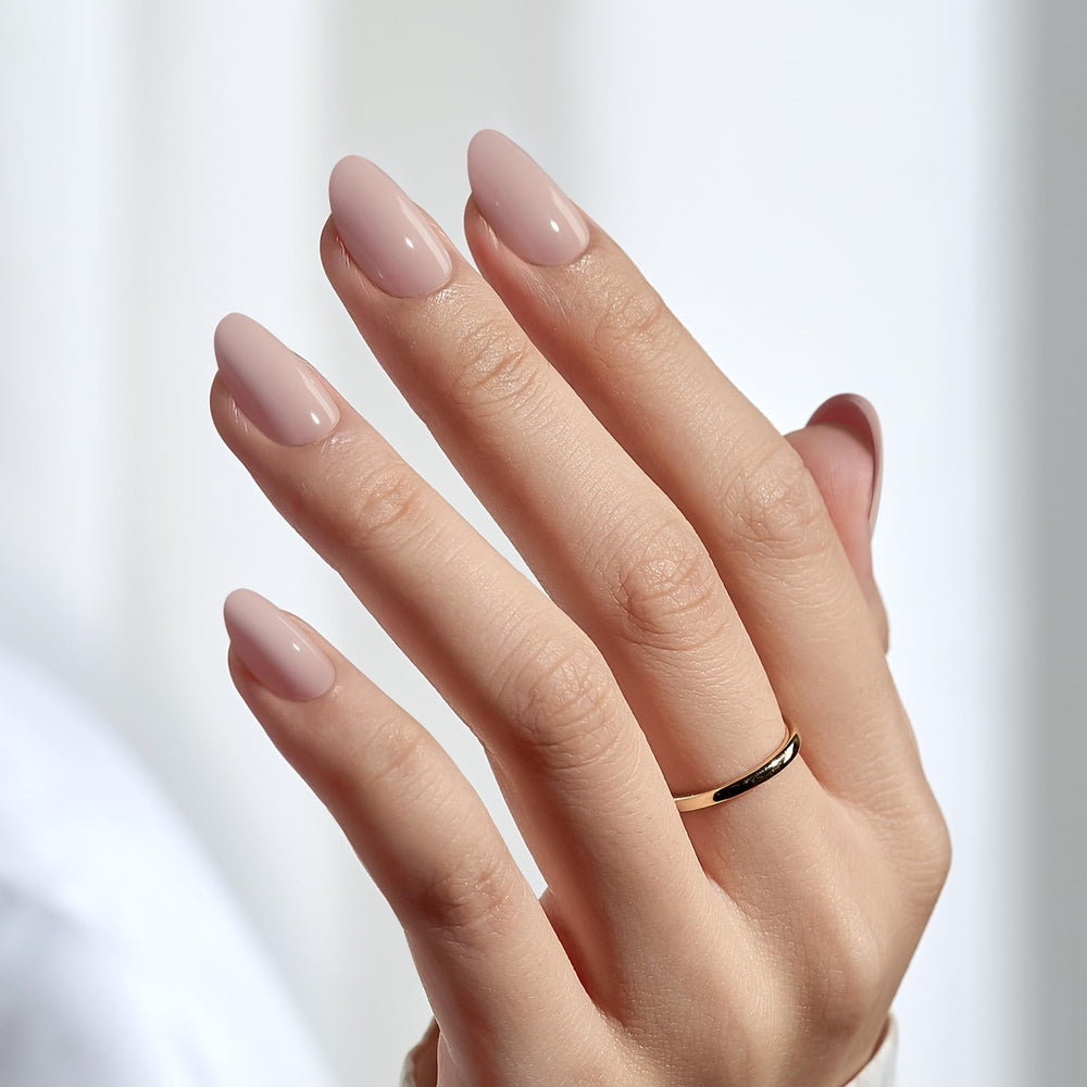 BTArtbox oval soft-gel nails on hand showing comfortable fit