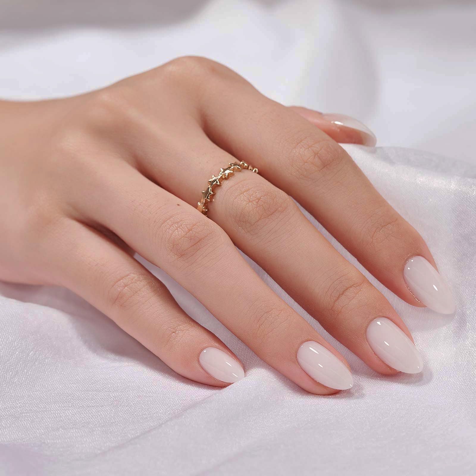 BTArtbox white cream-puff nails close-up with soft gel finish for natural look.