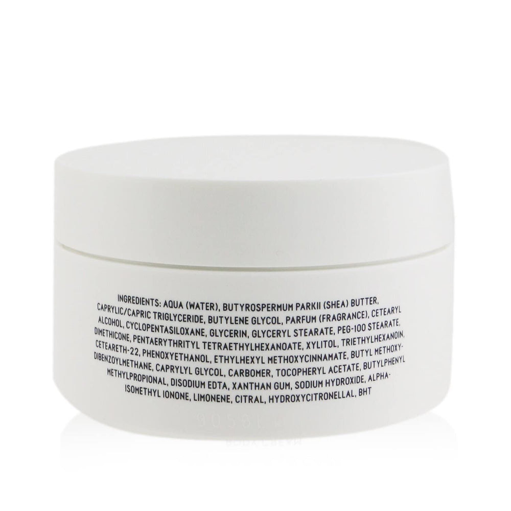 Byredo Blanche Body Cream texture close-up reveals rich, lasting moisture.
