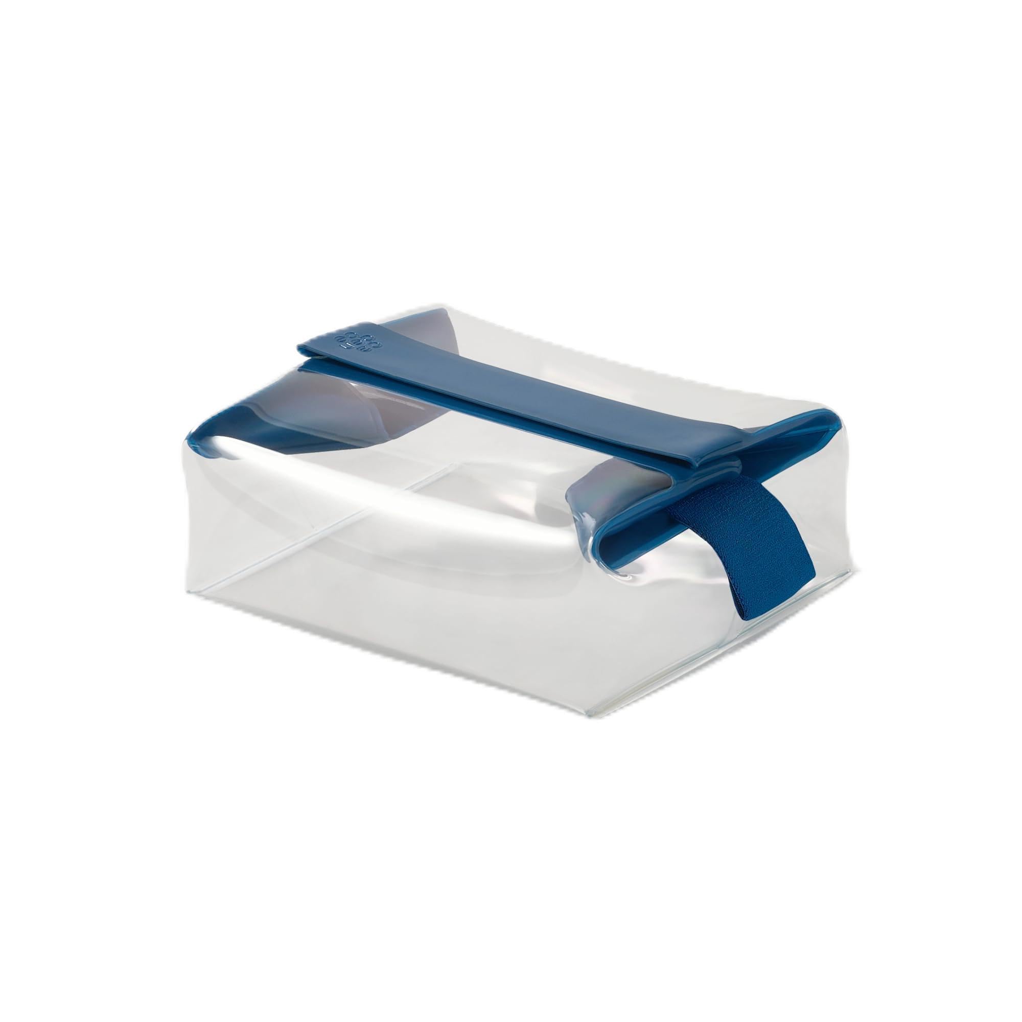 Cadence Parcel clear kit with magnetic closure for fast, secure access on the go.