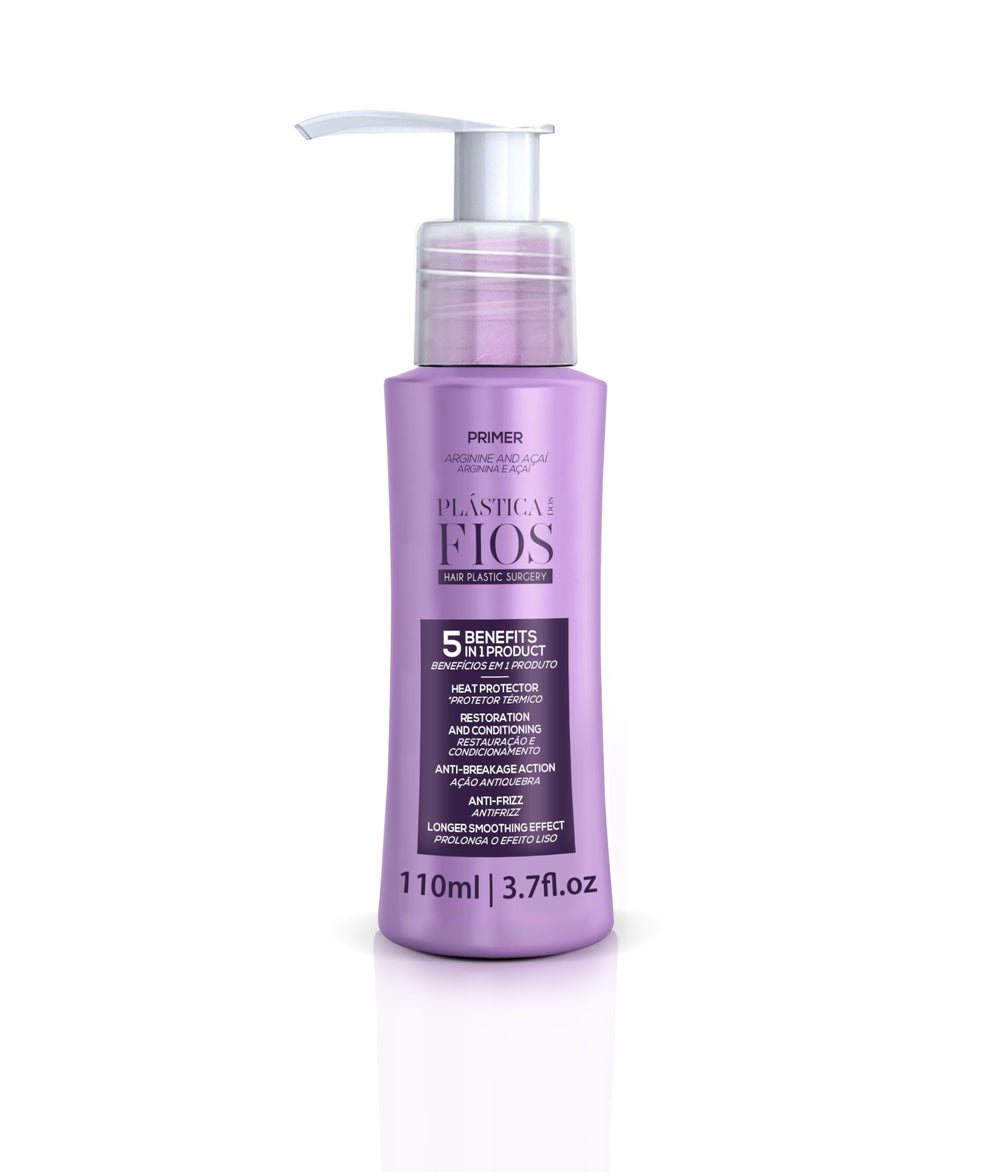 CADIVEU Plastica Dos Fios Shampoo bottle close-up suggesting hydration and gloss