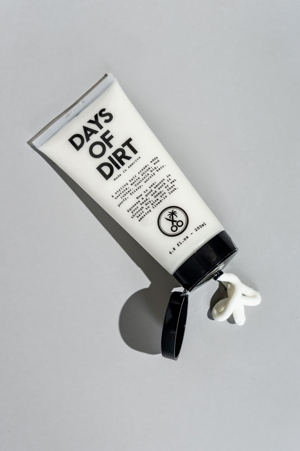 Frizz control demo with Days of Dirt for smoother strands.