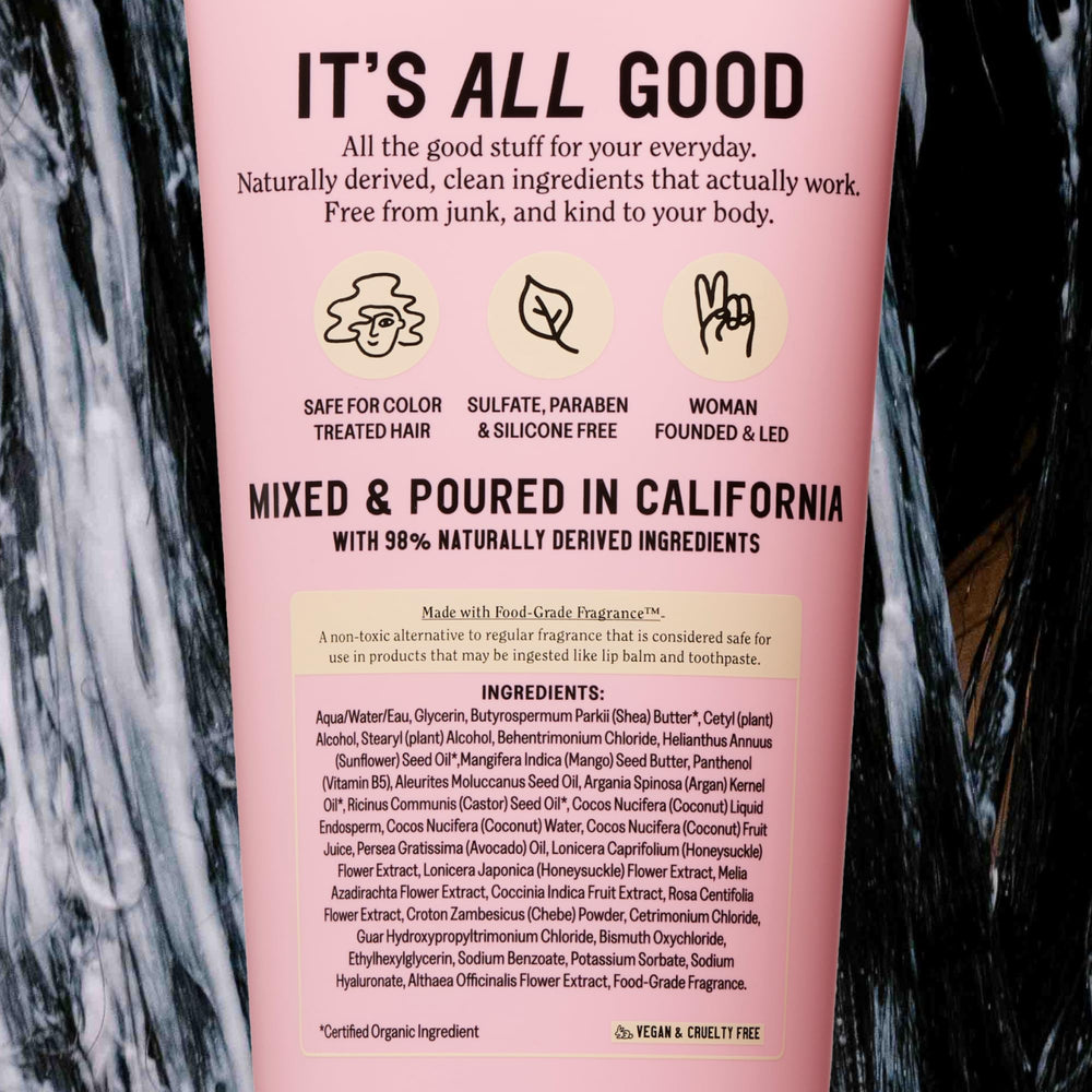 Curl-friendly texture suitable for curly and frizzy hair types.
