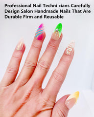 CAMILCY short almond nails provide comfortable wear and a natural appearance.