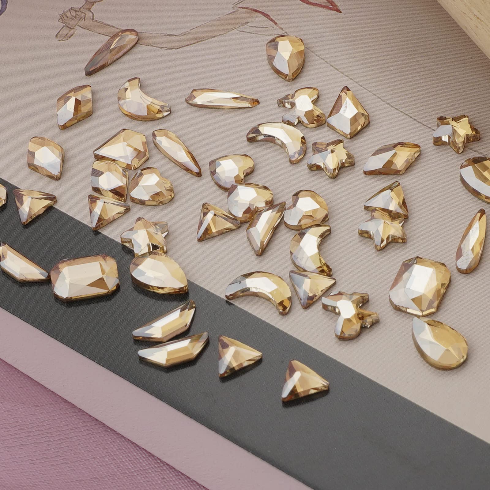 Canvalite included tweezers and wax pen for precise rhinestone placement.