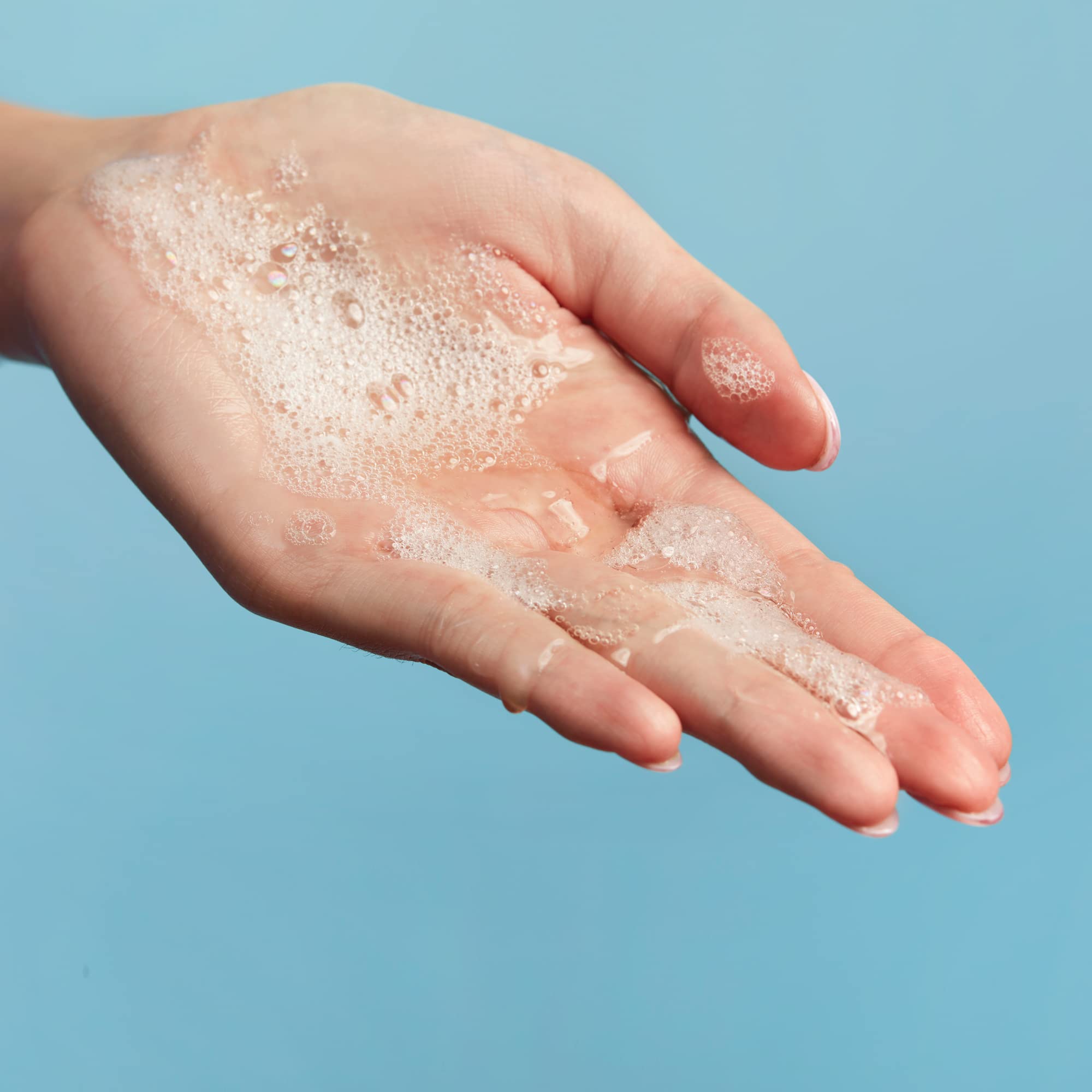 Capri Blue Volcano soap aroma notes evoke tropical fruits and sugared citrus for a refreshing cleanse.