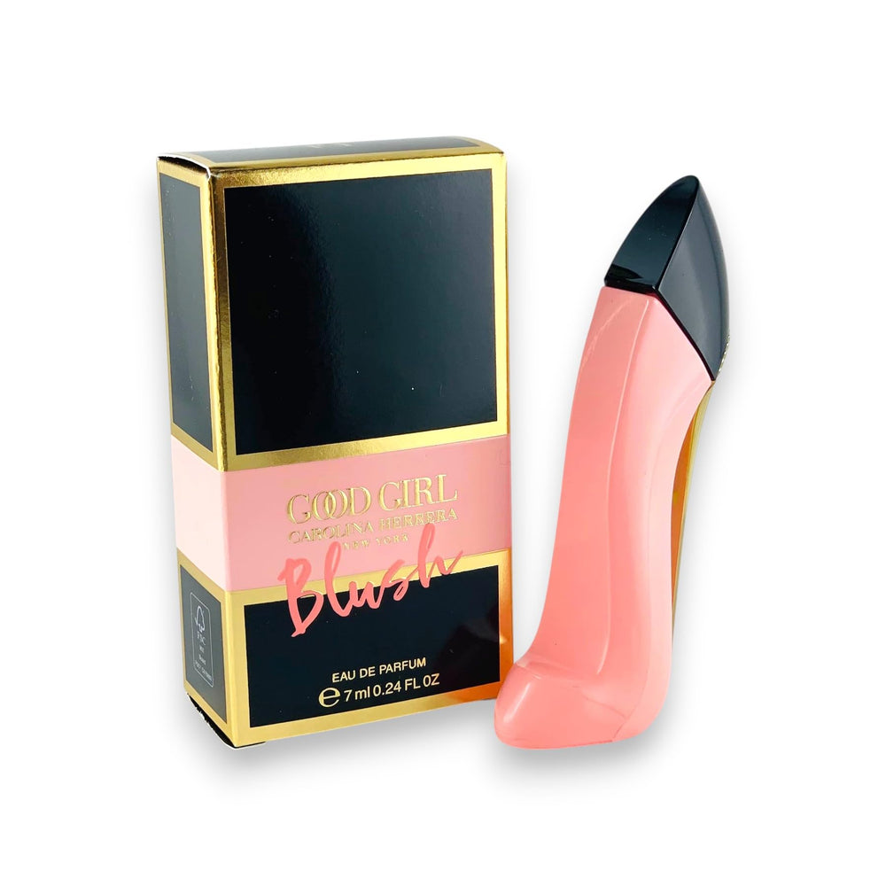 Carolina Herrera Good Girl Blush mini bottle pour, ideal for travel and on-the-go scent.